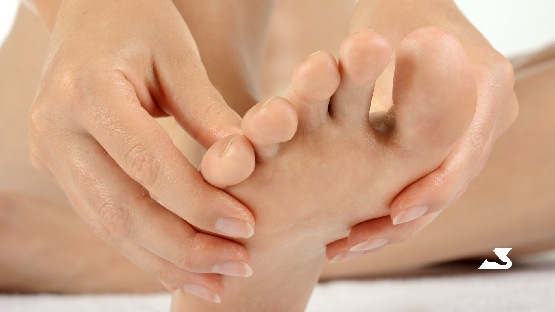 Toenail Bracing – the newest no surgery solution for ingrown toenails.