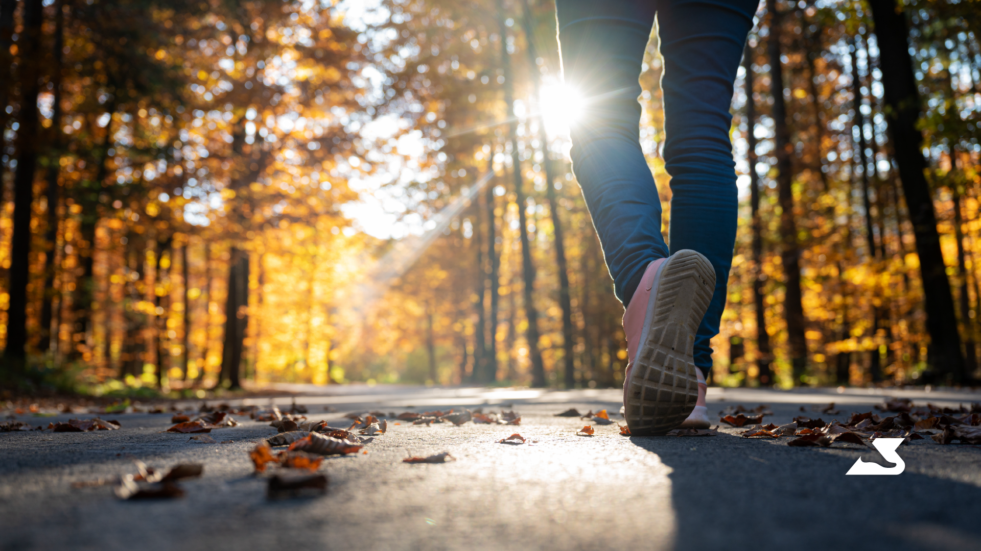 How can I minimize swelling and pain in my feet for my longer fall hikes?