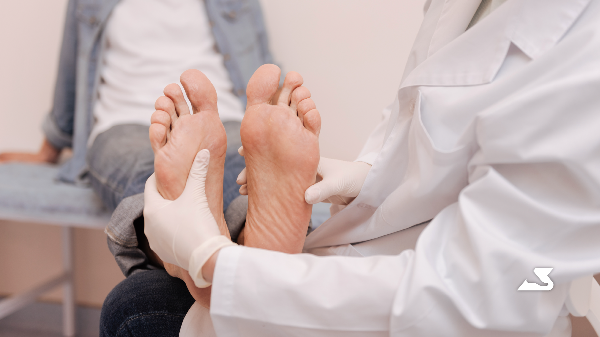 What are foot warts and how do you treat them?